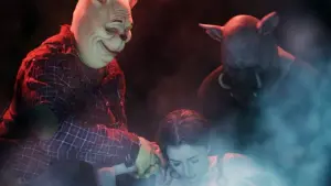 Задник к фильму "Винни Пух: Кровь и мёд" #372077