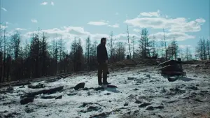 Задник к фильму "Сны поездов" #514895