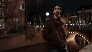 Задник к фильму "Рождество братьев Джонас" #589695