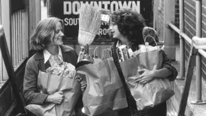 Задник к фильму "Подружки" #698565