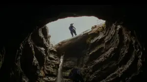 Задник к фильму "Спуск" #532031