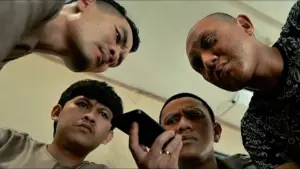 Задник к фильму "Agak Laen: Menyala Pantiku!" #531822