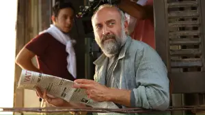 Задник к фильму "Лефтер: история обычного человека" #617338