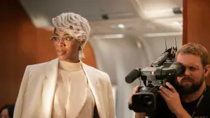 Задник к фильму "Не тот Париж" #597574