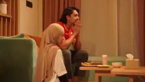 Задник к фильму "La Tahzan: Cinta, Dosa, Luka..." #672862