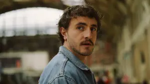 Задник к фильму "Мы все чужие" #189633