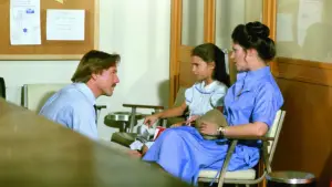 Задник к фильму "Жар тела" #722828