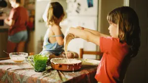 Задник к фильму "Земля Алькаррас" #383958