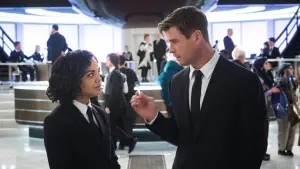 Задник к фильму "Люди в чёрном: Интернэшнл" #318535