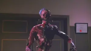 Задник к фильму "Логово мутанта" #482830