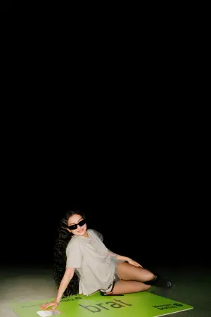 Постер к фильму "Момент" #516723