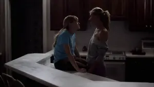 Задник к фильму "Блумингтон" #448147