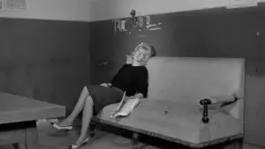 Задник к фильму "Приключение" #532994