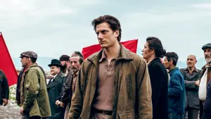 Задник к фильму "Мартин Иден" #246314