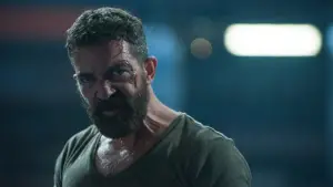 Задник к фильму "Охранник" #726483