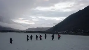 Задник к фильму "Лунана: Як в классной комнате" #419294