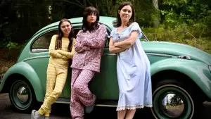 Задник к фильму "Проклятое ожерелье" #682634