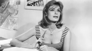 Задник к фильму "Никогда в воскресенье" #483914