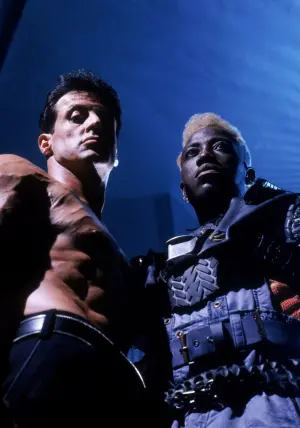 Постер к фильму "Разрушитель" #488088