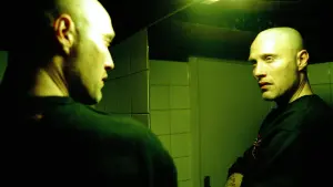 Задник к фильму "Дилер 2" #233040