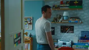 Задник к фильму "Мы все чужие" #664525