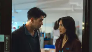 Задник к фильму "Самая красивая девушка в мире" #645096