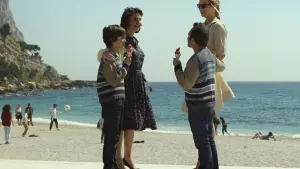 Задник к фильму "Любовь не по размеру" #308865