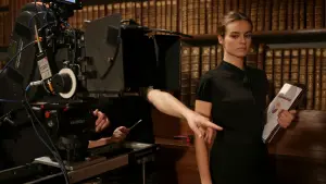 Задник к фильму "Добро пожаловать, Президент!" #299397