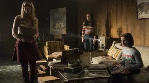 Задник к фильму "Проклятие Аннабель 3" #454314