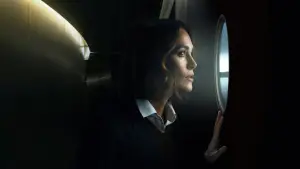 Задник к фильму "Девушка из каюты № 10" #573005