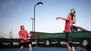 Задник к фильму "Pickleball" #926425