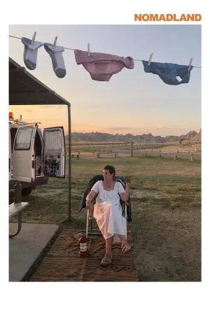 Постер к фильму "Земля кочевников" #92169