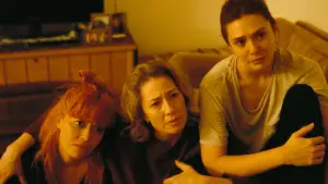 Задник к фильму "Его три дочери" #641340