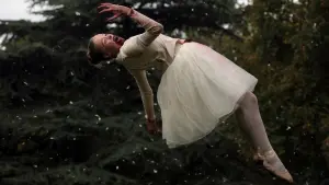 Задник к фильму "Мертвенно-бледный" #482187