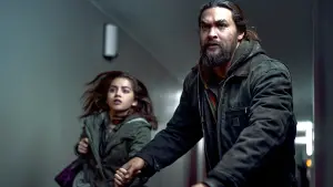 Задник к фильму "Малышка" #268924