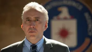 Задник к фильму "Умирающий свет" #425947