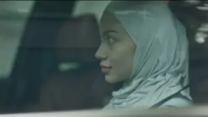 Задник к фильму "La Tahzan: Cinta, Dosa, Luka..." #672882