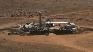 Задник к фильму "Безумный Макс 2: Воин дороги" #640747