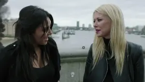 Задник к фильму "Акулий торнадо 5: Глобальное роение" #349146