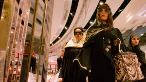 Задник к фильму "Мир принадлежит тебе" #264333