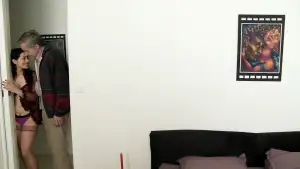 Задник к фильму "Сексуальные хроники французской семьи" #746570