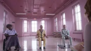 Задник к фильму "Стекло" #314569