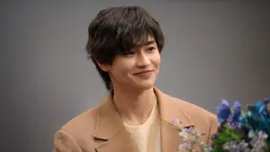 Задник к фильму "隣のステラ" #782932