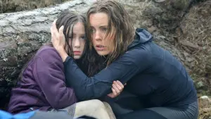 Задник к фильму "Похищенная" #300337