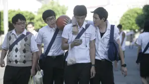 Задник к фильму "Ты — самое дорогое, что у меня есть" #393152