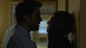 Задник к фильму "Исчезнувшая" #555205