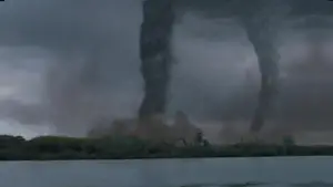 Задник к фильму "Ядерный смерч" #634562