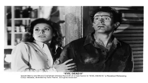 Задник к фильму "Зловещие мертвецы 2" #207856