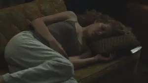 Задник к фильму "Гость" #417871