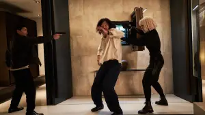 Задник к фильму "Досье «Чёрная канарейка»" #623180